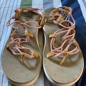 Teva Strappy Sandal Women Size 11
